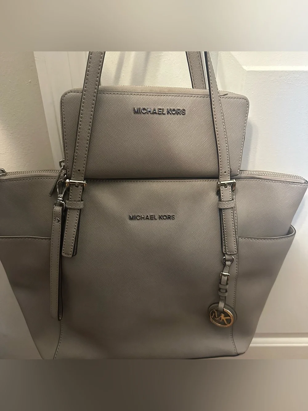 Michael Kors Gray Jet Set Tote with MK Wallet Set